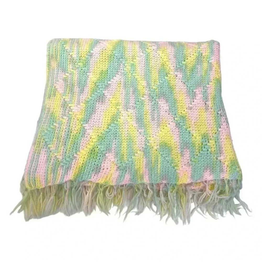 Crochet Knit Baby Crib Afghan Blanket Handmade Nursery Pastel Fringe Vintage